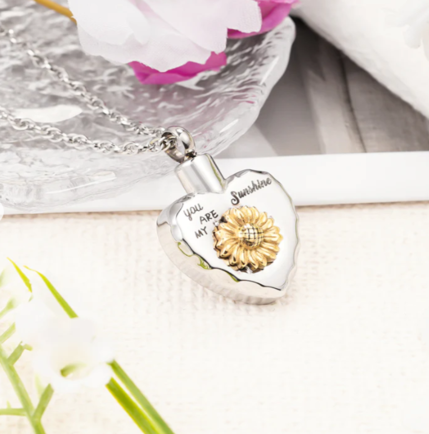 Memorial Safe Keeping Pendant: Heart With Patterned Edge And Sunflower